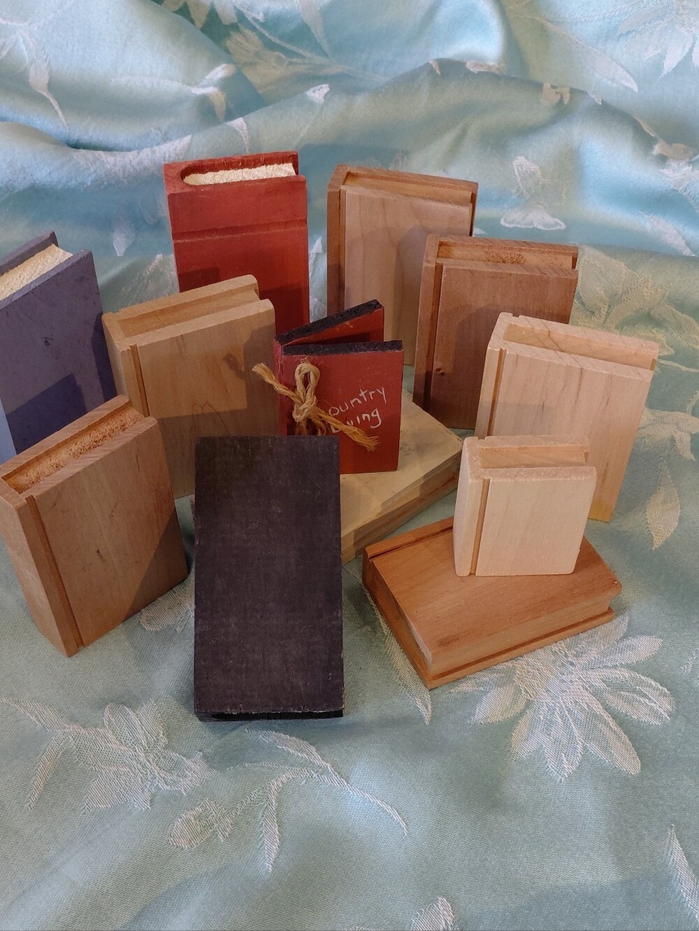 Crafter Bundle Of Little Wooden Books